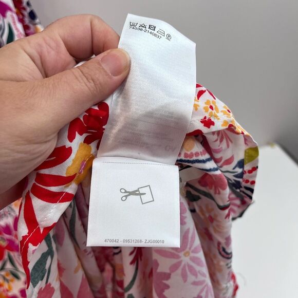 C&S Floral Maxi Dress Size Medium - Picture 7 of 11